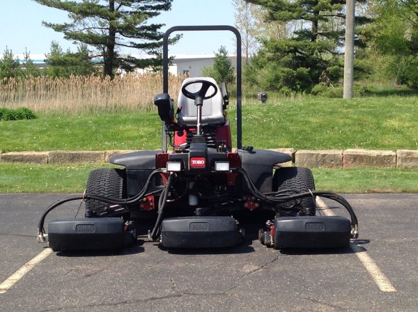 Toro Reelmaster 5410-D Fairway Mower w/Crosstrax - Image 4