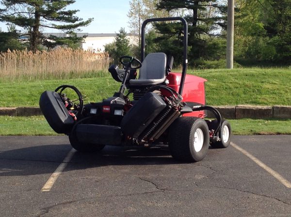 Toro Reelmaster 5410-D Fairway Mower w/Crosstrax