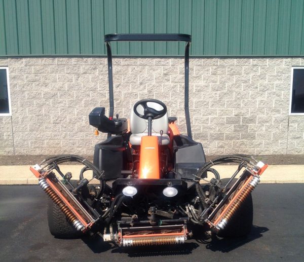 Jacobsen LF550 Fairway Mower 4wd - Image 3