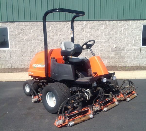 Jacobsen LF550 Fairway Mower 4wd - Image 11