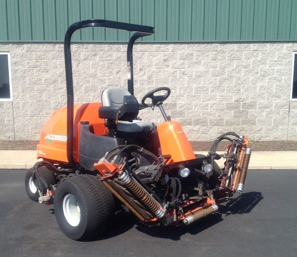 Jacobsen LF550 Fairway Mower 4wd - Image 12