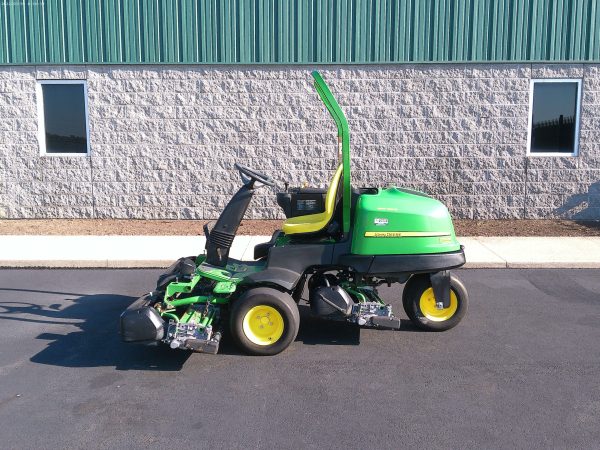 John Deere 2500B Greensmower - Image 6