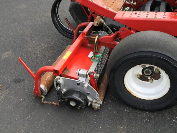 2013 Toro Greensmaster 3150-Q - Image 6