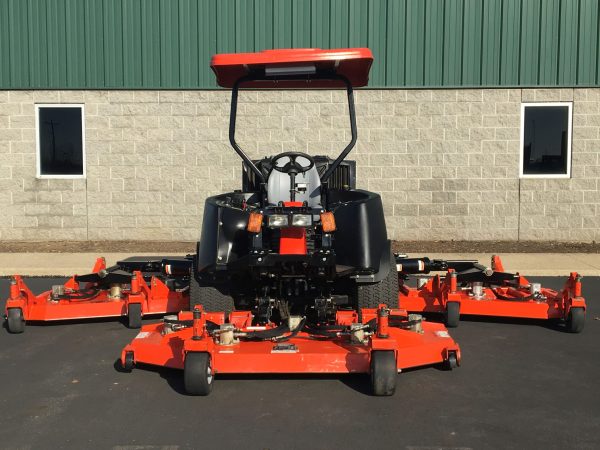 Jacobsen HR9016 Rotary Mower, 4wd - 16' - Image 2