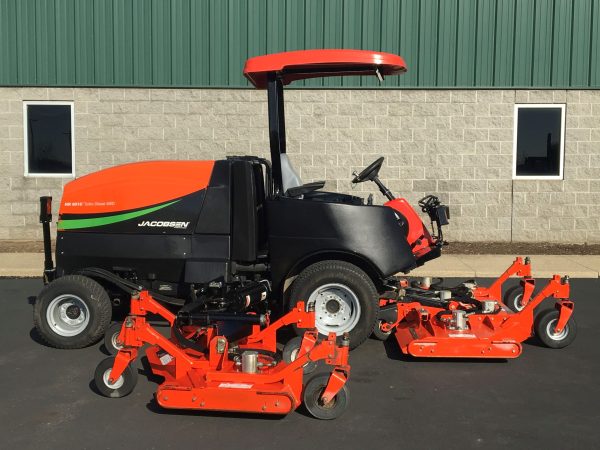 Jacobsen HR9016 Rotary Mower, 4wd - 16' - Image 4