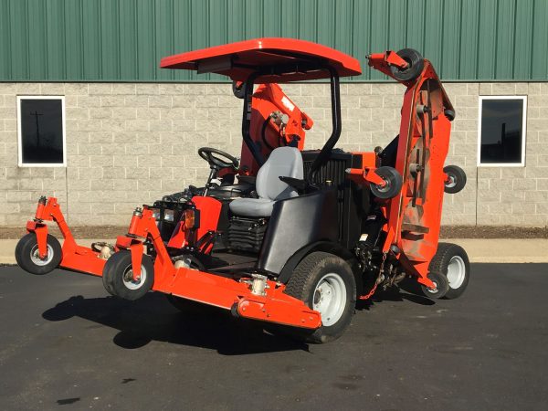 Jacobsen HR9016 Rotary Mower, 4wd - 16' - Image 9