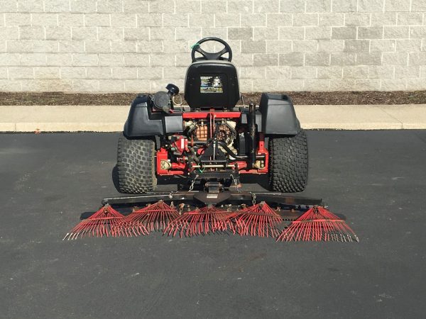 2012 TORO SAND PRO 5040 BUNKER RAKE - Image 12