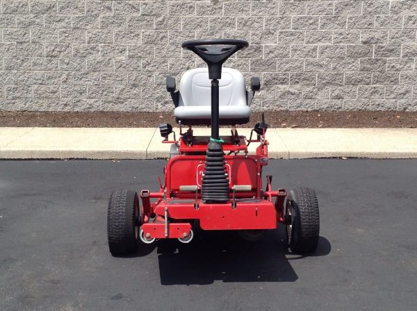 Toro GreensPro 1240 Greens Roller - Image 6