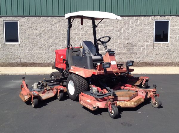 2006 Toro Groundsmaster 4000-D Rotary Mower - Image 9