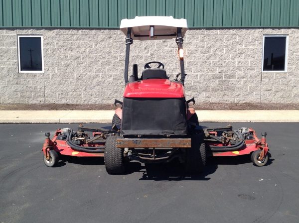 2006 Toro Groundsmaster 4000-D Rotary Mower - Image 12