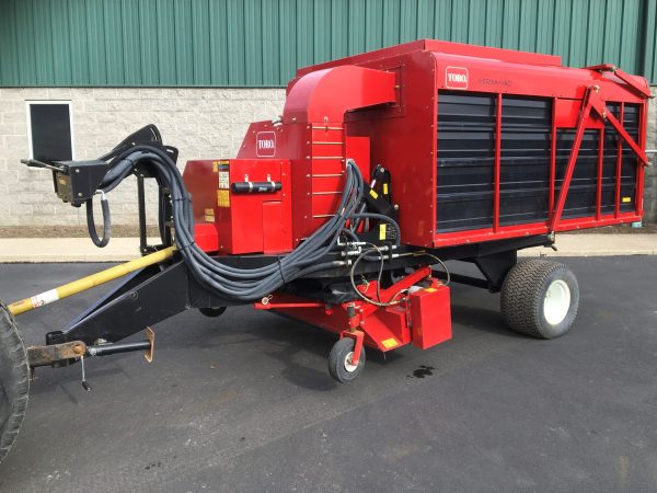 2015 Toro Versa-Vac Turf Sweeper