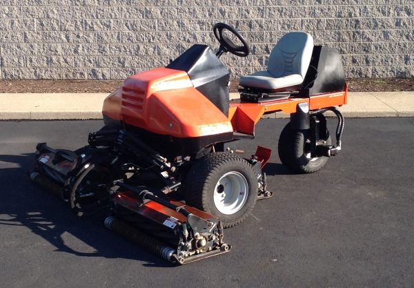 Jacobsen TriKing 1900-D Trim Mower