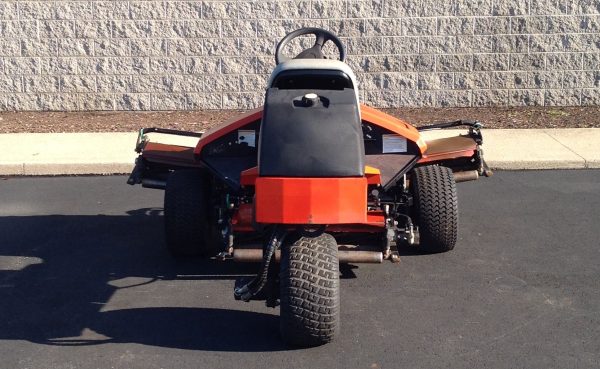 Jacobsen TriKing 1900-D Trim Mower - Image 9