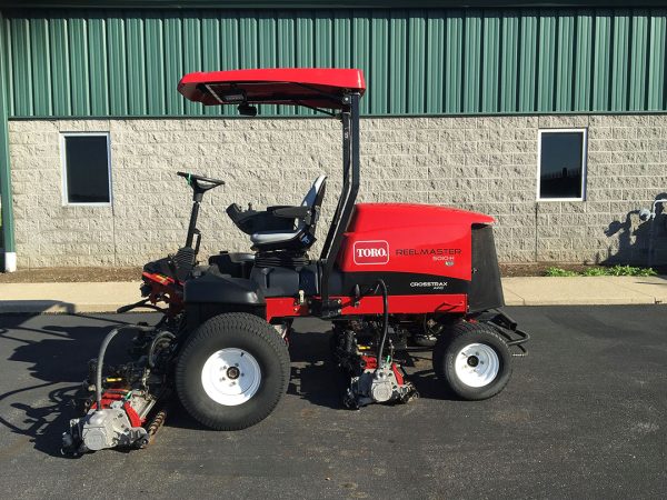 2016 Toro Reelmaster 5010H Fairway Mower - Image 2