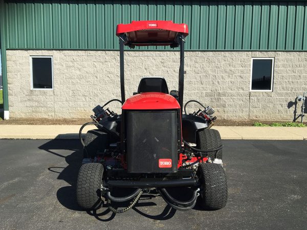 2016 Toro Reelmaster 5010H Fairway Mower - Image 12