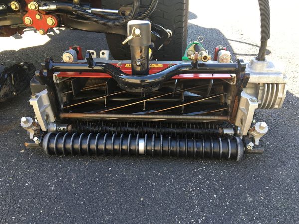 2016 Toro Reelmaster 5010H Fairway Mower - Image 17