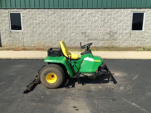 John Deere 1200A Bunker Rake - Image 3