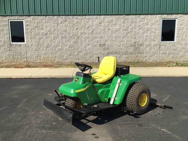 John Deere 1200A Bunker Rake