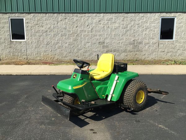 John Deere 1200A Bunker Rake - Image 10